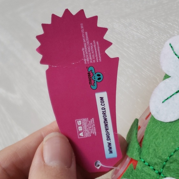 Shopkins beanie, hat - Picture 5 of 7